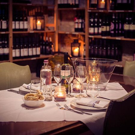 Hotel Ristorante La Perla Varallo Pombia Esterno foto