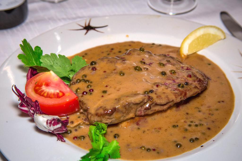 Hotel Ristorante La Perla Varallo Pombia Esterno foto